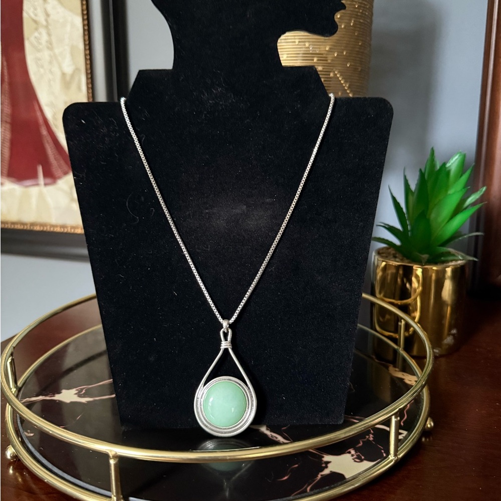Elegant Silver and Green reversible to White Pendant Necklace